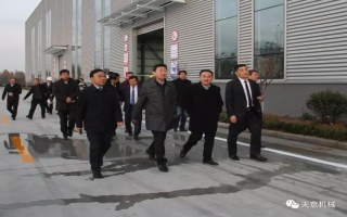 山東省住建廳黨組成員、副廳長張曉海蒞臨天意機械調(diào)研指導(dǎo)